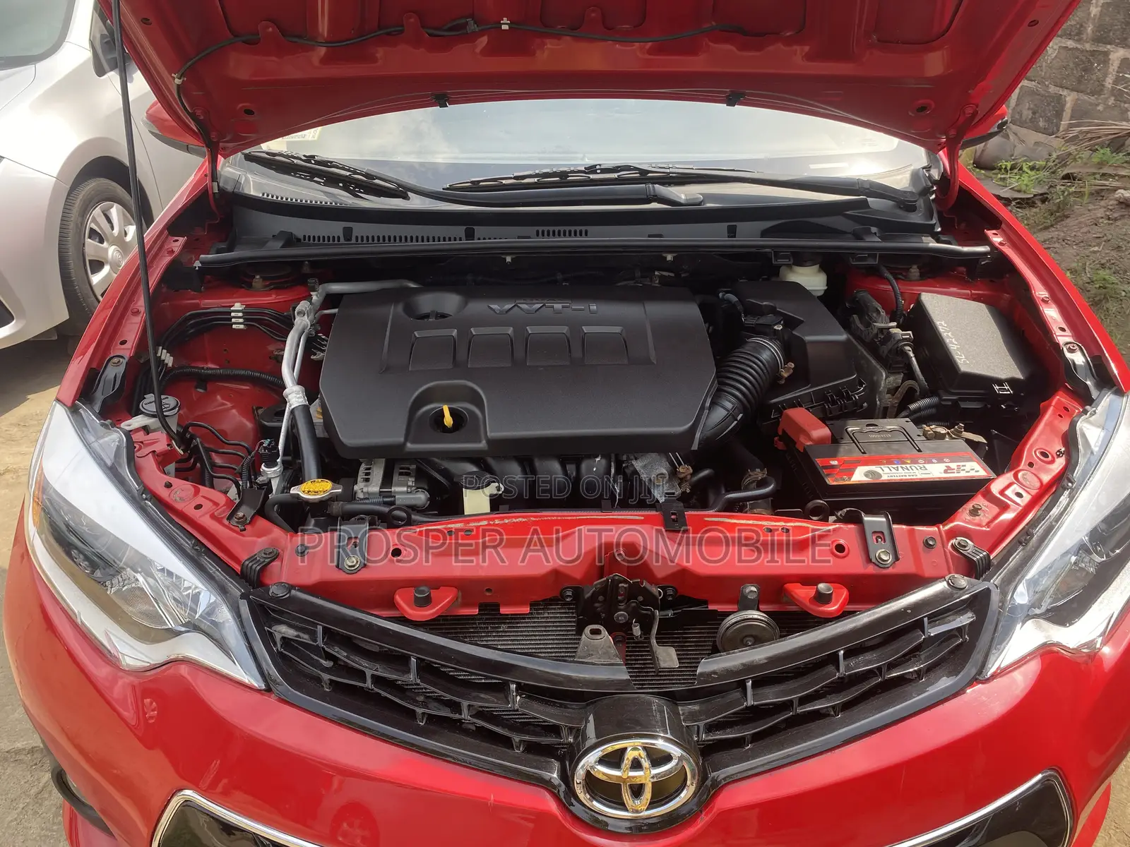 Toyota Corolla 2015 Red