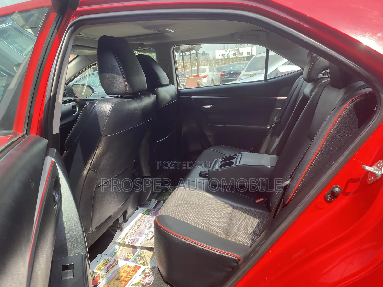 Toyota Corolla 2015 Red
