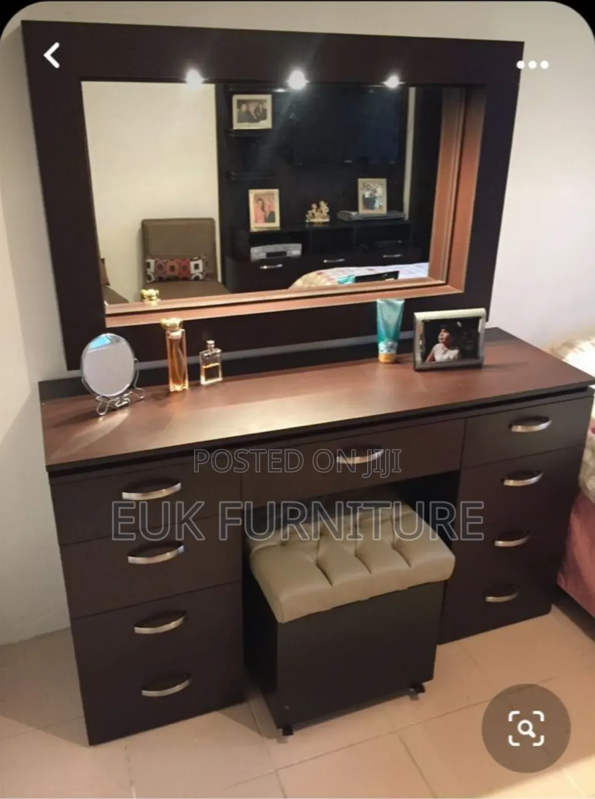 Dresser Set