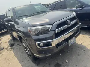 Toyota 4-Runner 2015 Gray