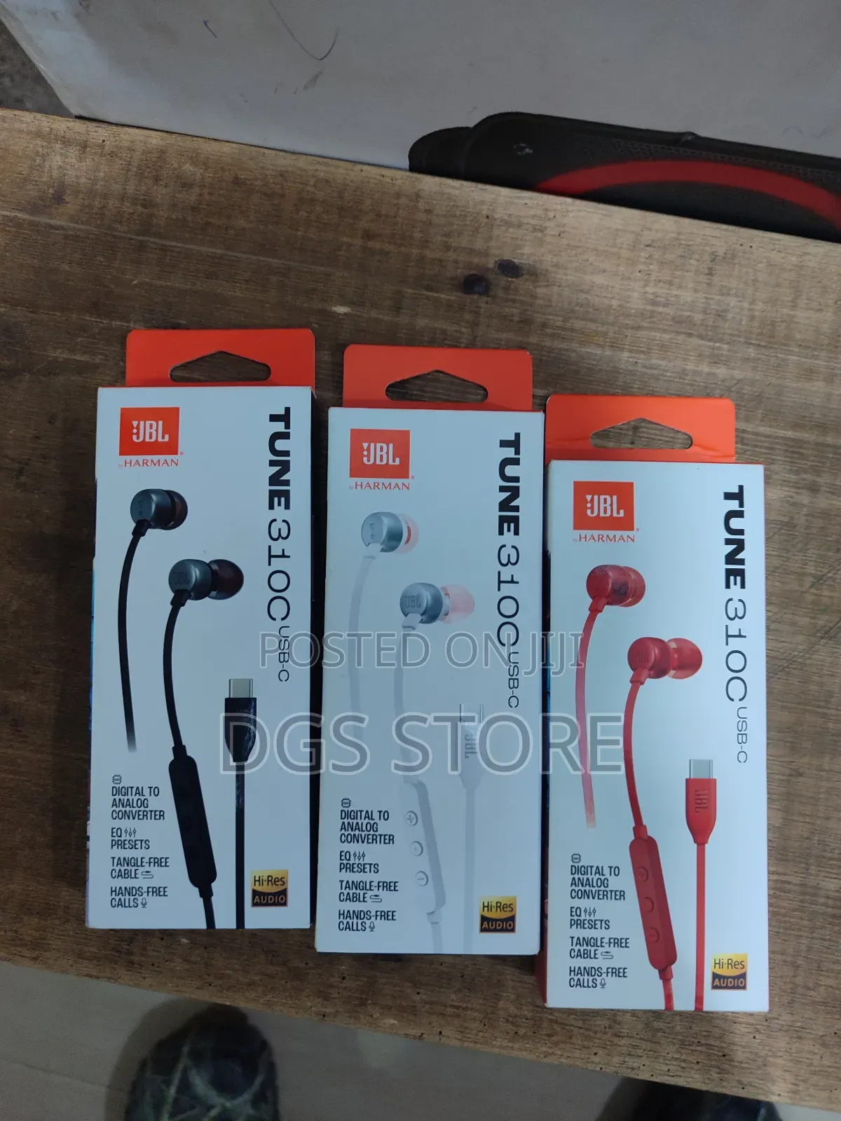JBL Tune 310C USB C Earpiece