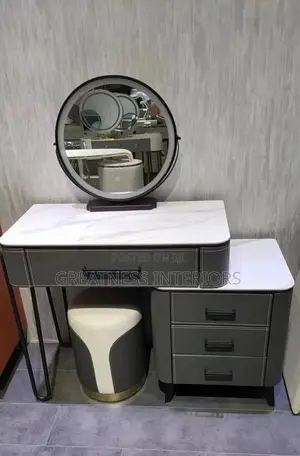 Luxurious Imported Side Mirrors Console
