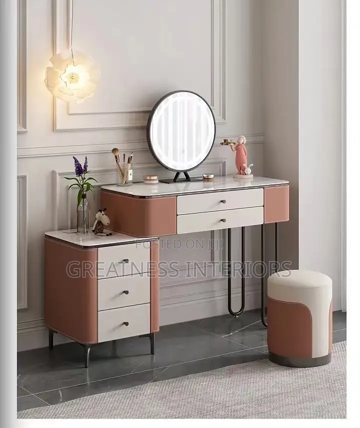 Luxurious Quality Imported Dressing Mirror