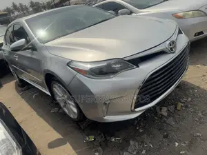 Toyota Avalon 2013 Silver