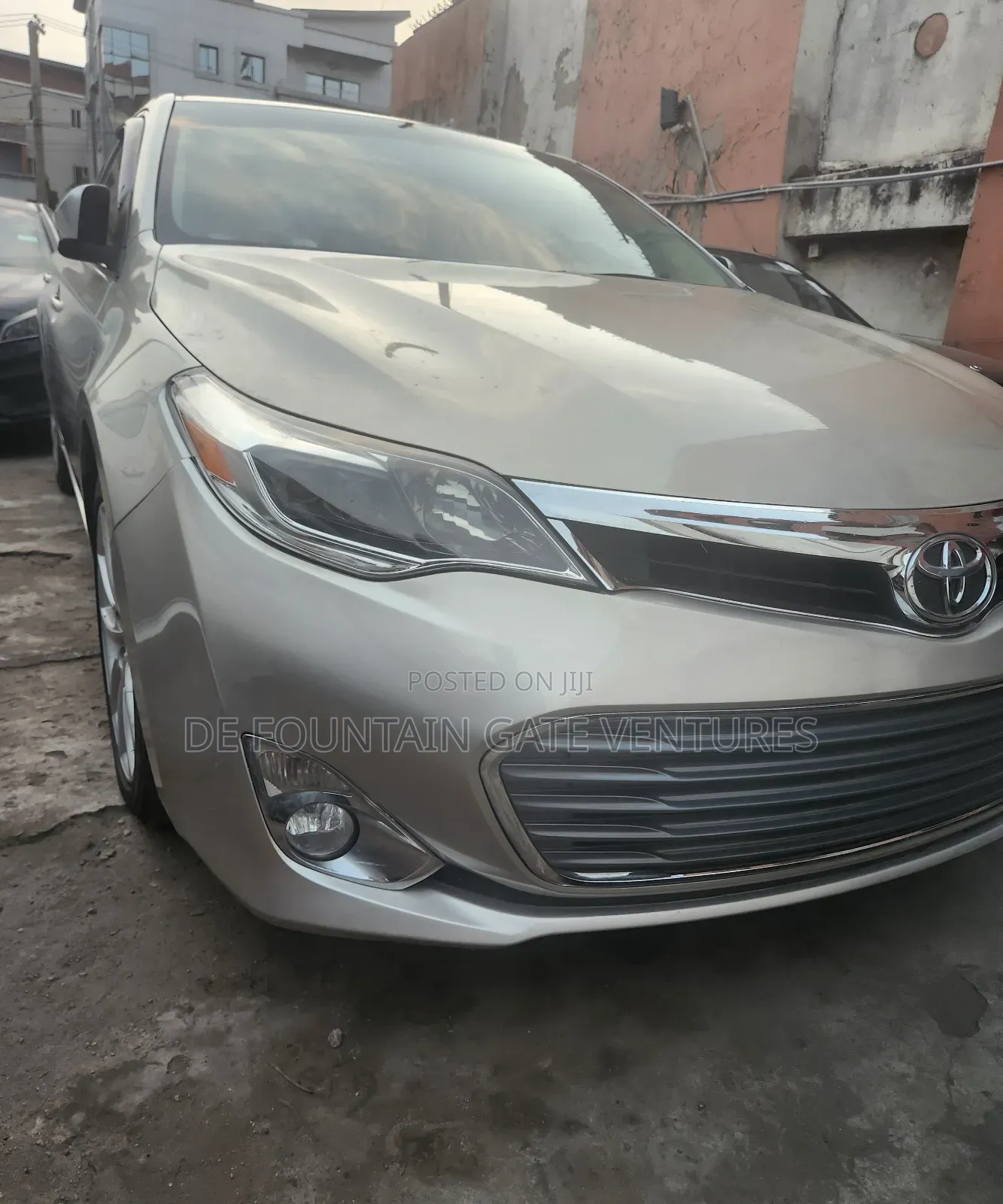 Toyota Avalon 2013 Gold