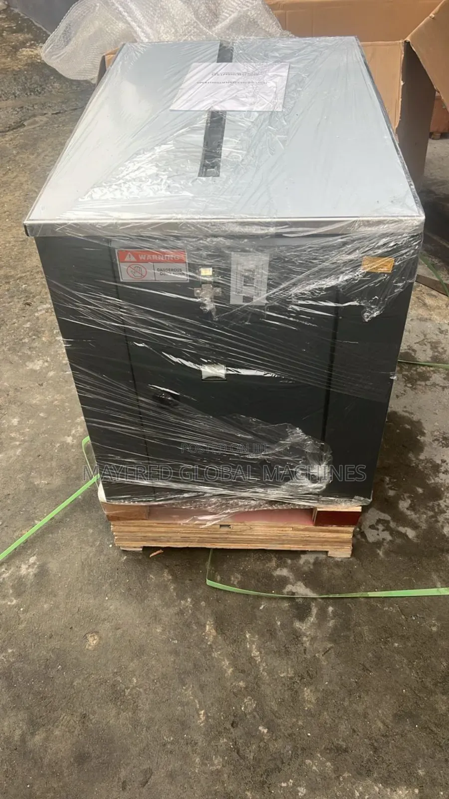 Semi Automatic Strapping Machine
