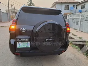 Toyota Land Cruiser Prado 2011 Black