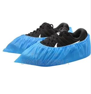 100 Pcs CPE Shoe Cover
