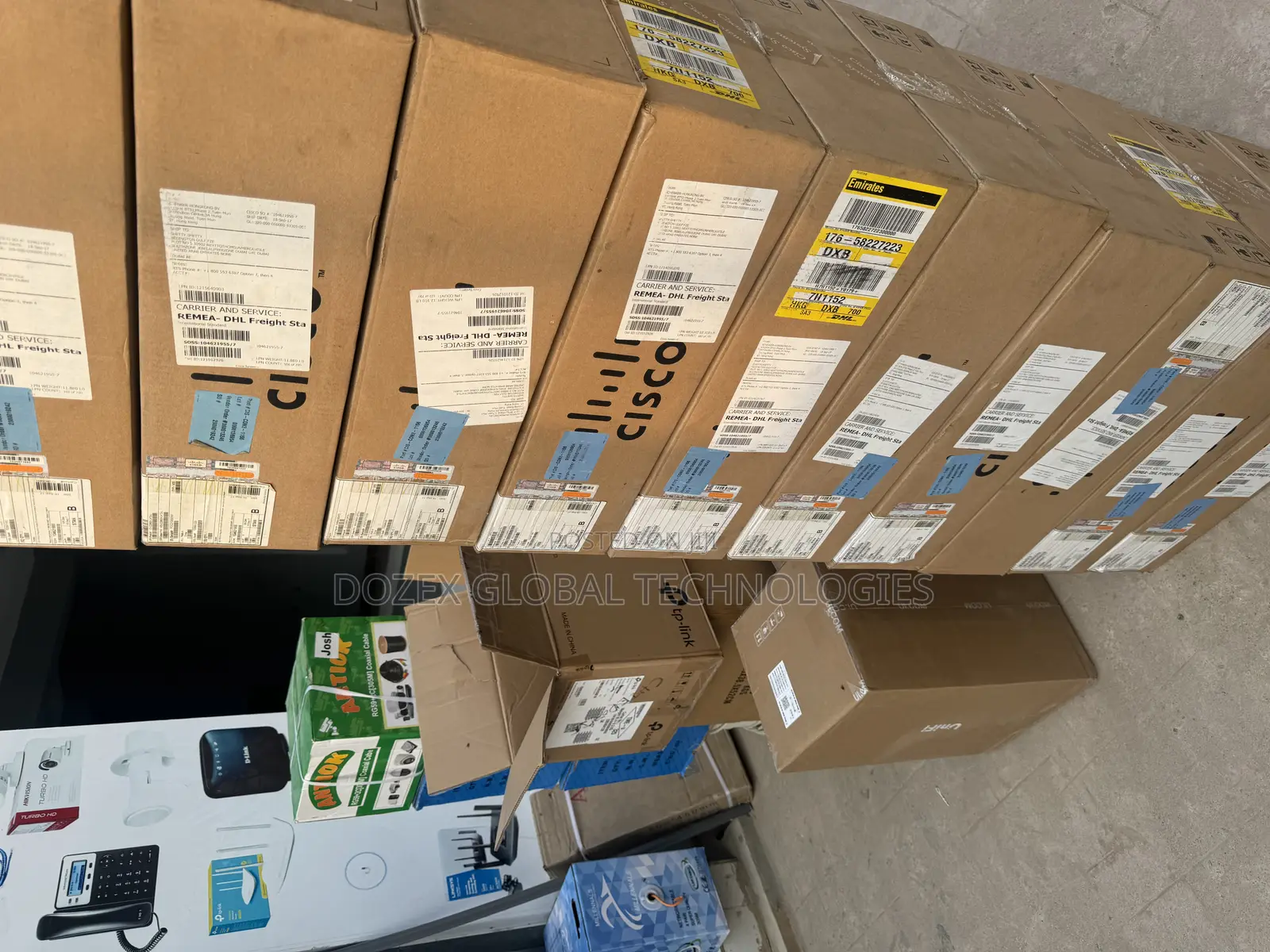 Cisco 2960x-24 Ts-L Switch