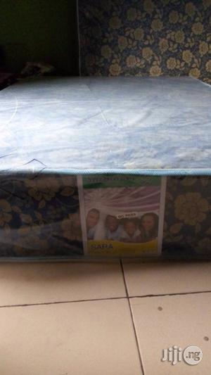 Sarafoam Bed/Mattressess And Pillows