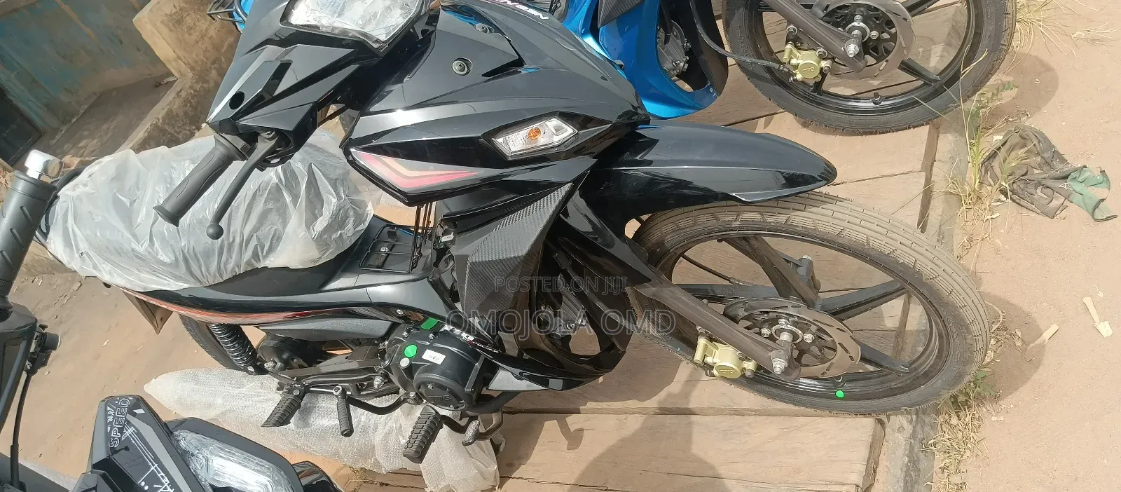 New TVS Neo NX 2024 Gray