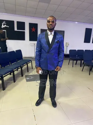 Suit Rental With Accessories