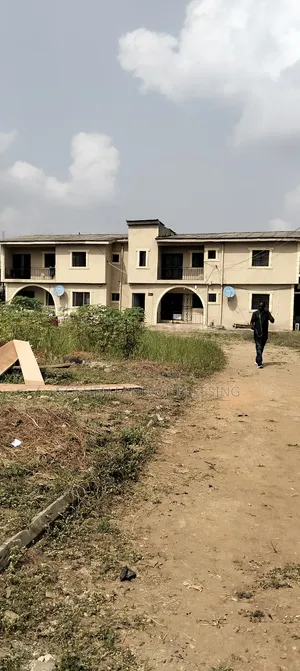 3bdrm Block of Flats in Keno....Oke Afa for sale
