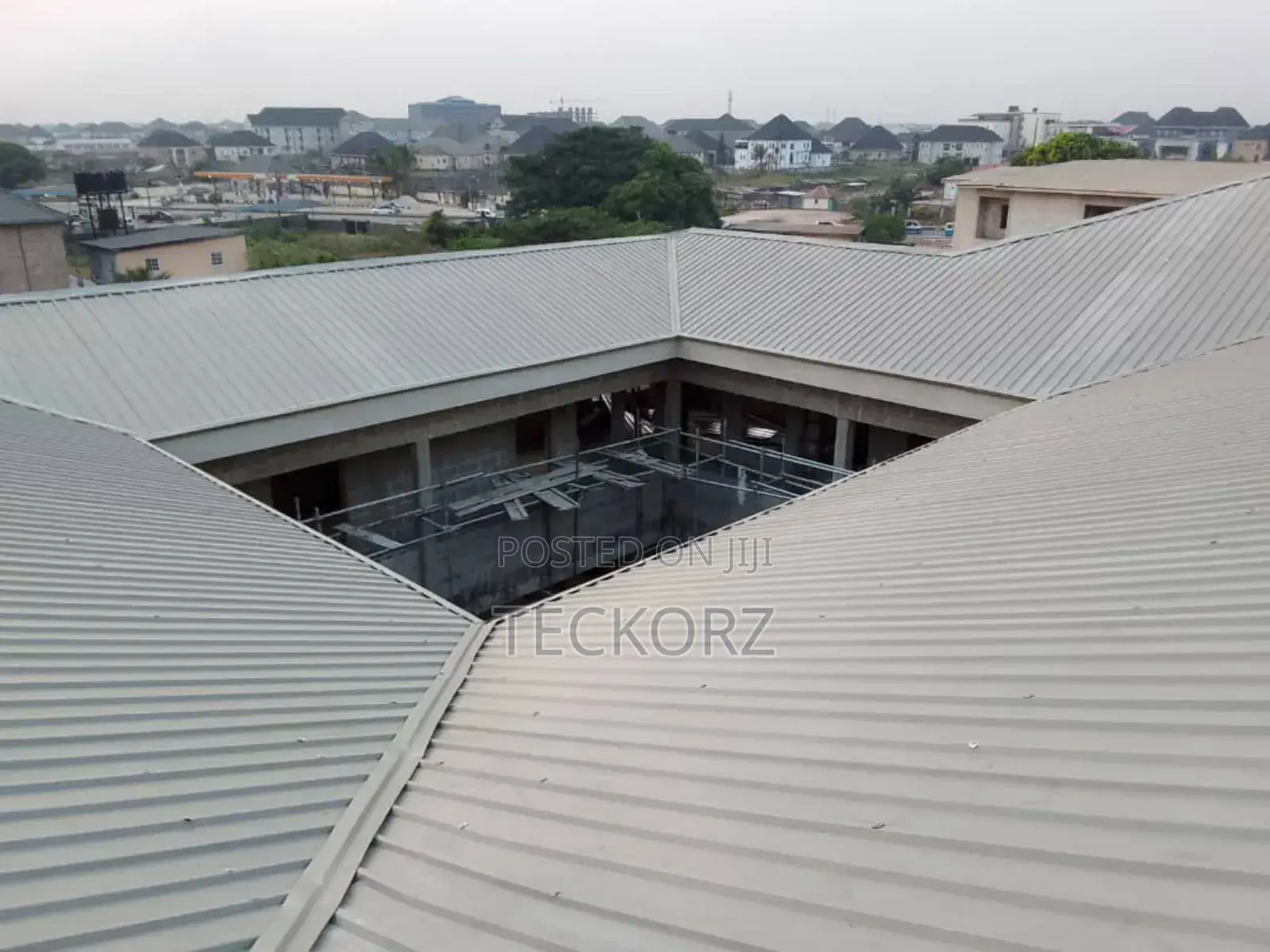 Lightweight Metal Truss Roofing