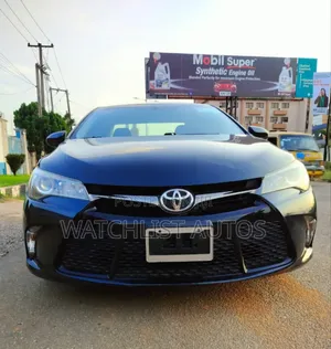 Toyota Camry SE 4dr Sedan (2.5L 4cyl 6A) 2016 Black