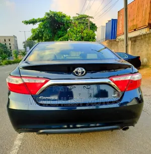 Toyota Camry SE 4dr Sedan (2.5L 4cyl 6A) 2016 Black