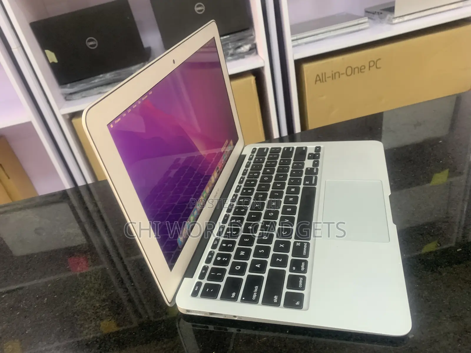 Laptop Apple MacBook Air 4GB Intel Core I5 SSD 128GB
