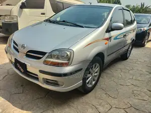 Photo - Nissan Almera 2005 Silver