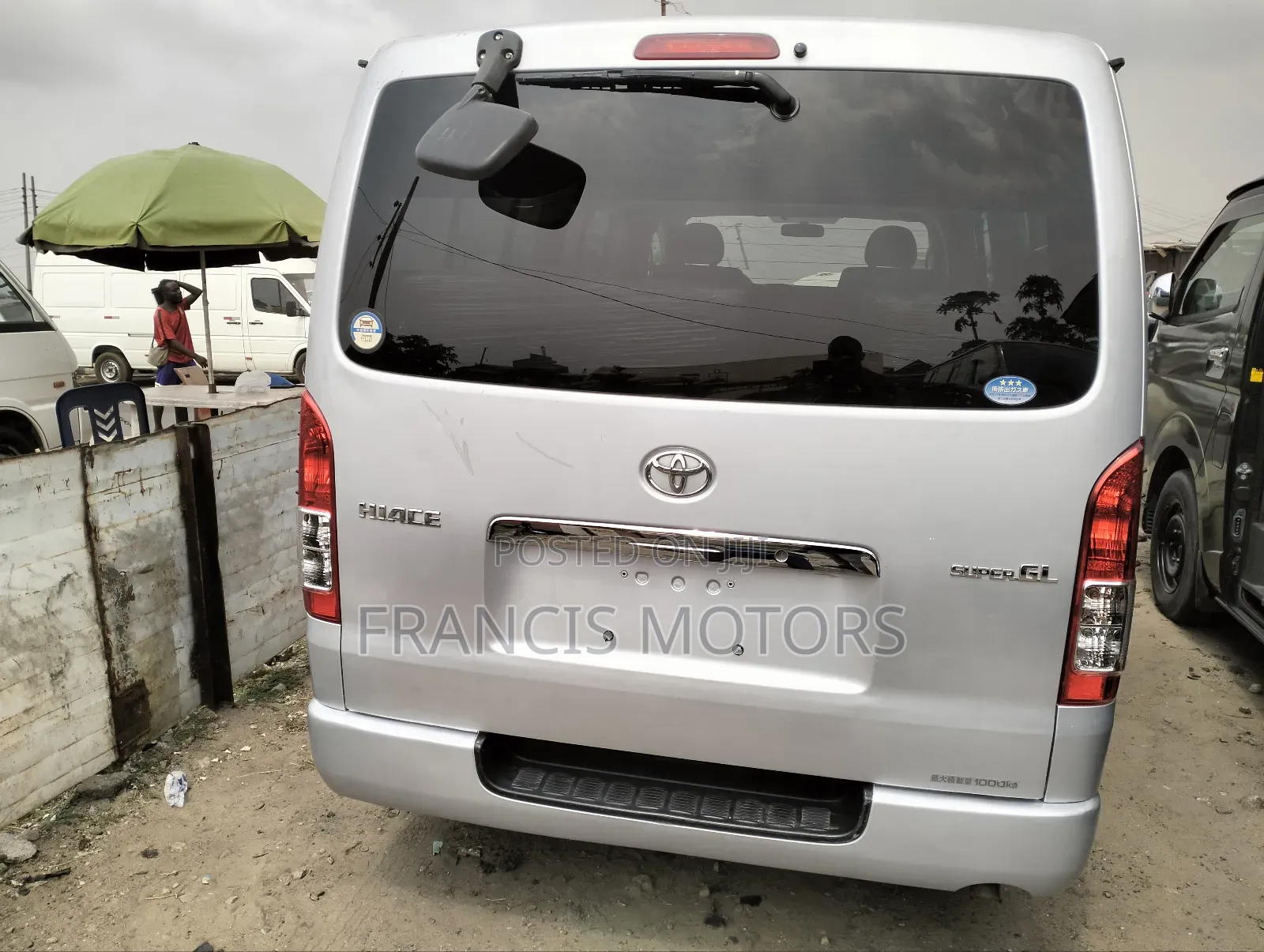 Toyota Grand HiAce 2015 Grey