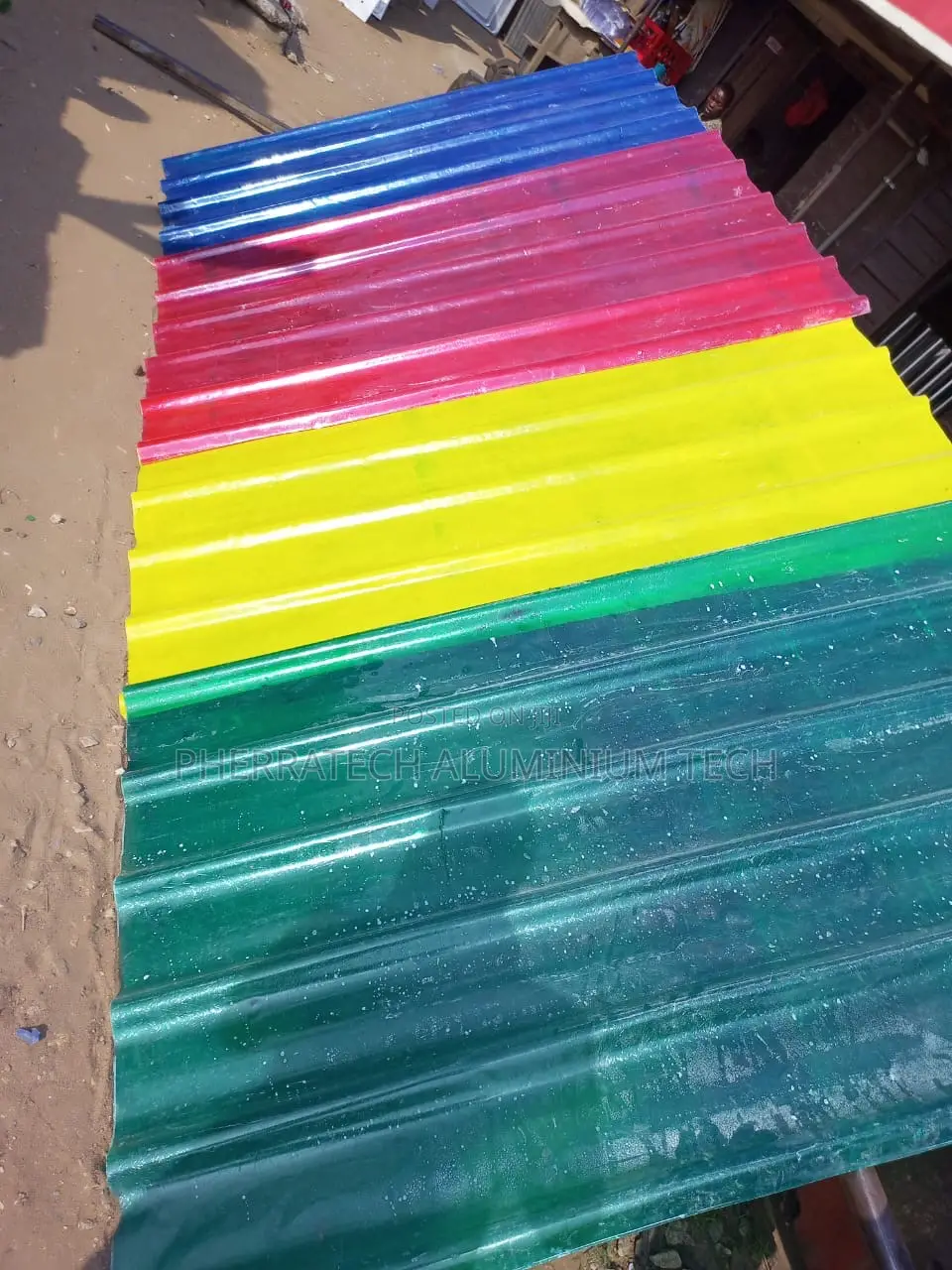 Local Transparent Roof