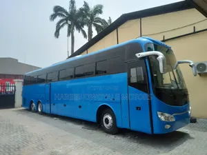 Bus 2019 Blue