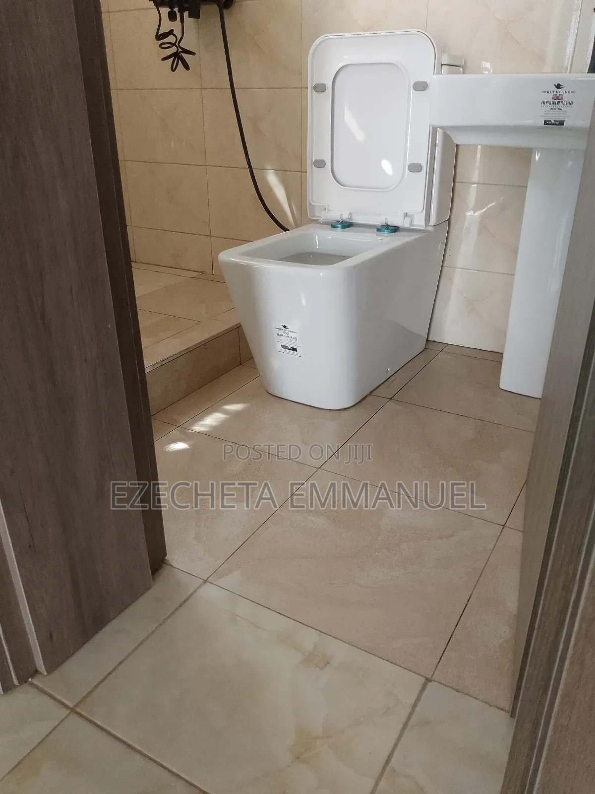 Undertake Cleaning Contract for Facility Estate Managers