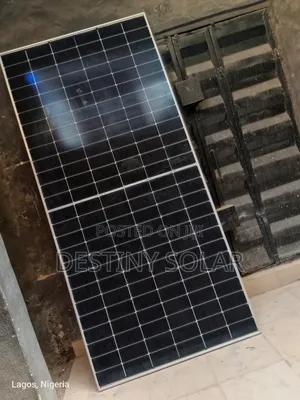 590watts Solar Panel Esolar 144cells High Voltage Power