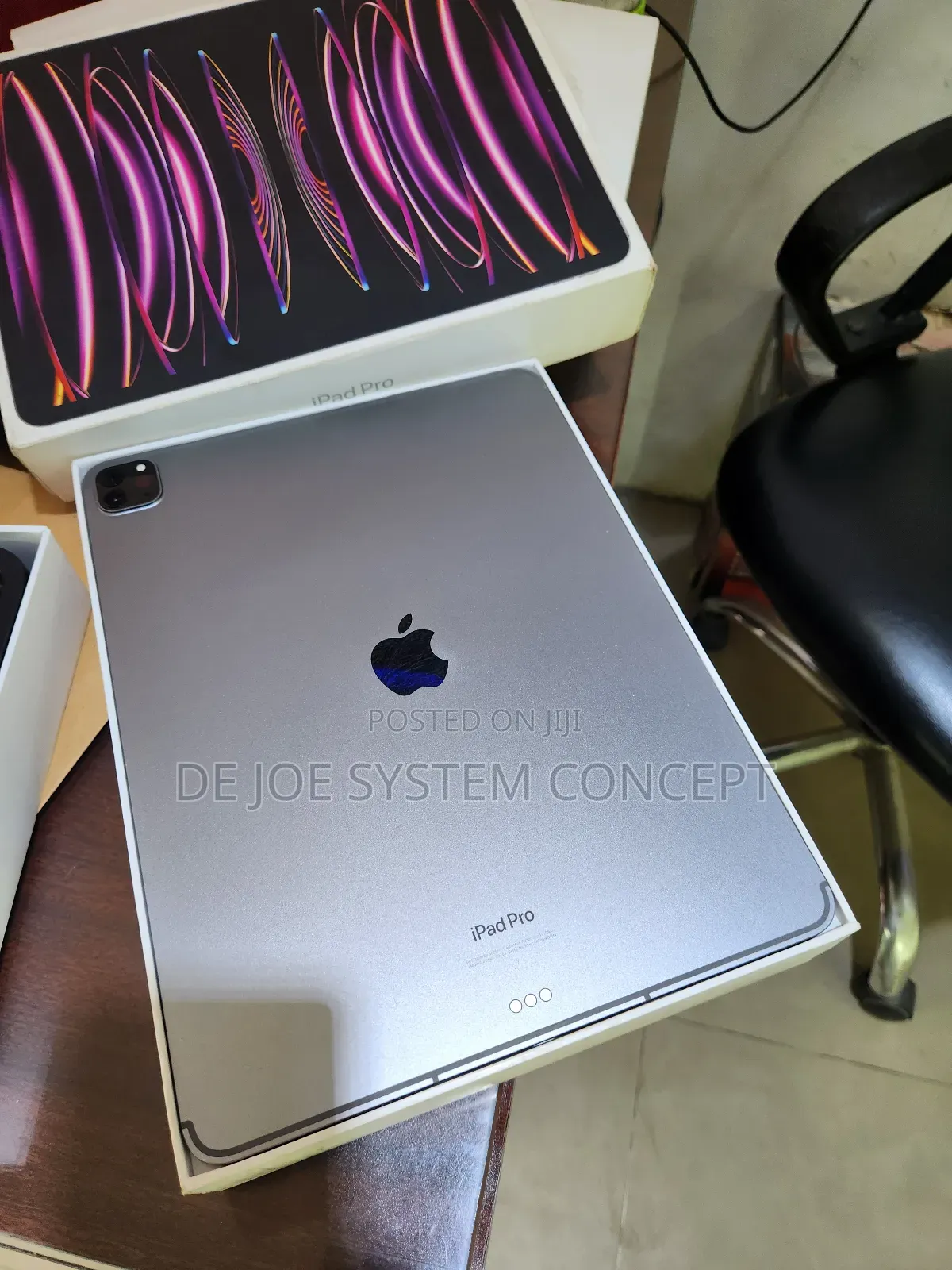 Apple iPad Pro 12.9 (2022) 512 GB Gray