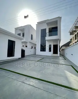 5bdrm Duplex in Osapa london for sale