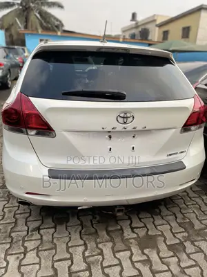 Toyota Venza 2015 White