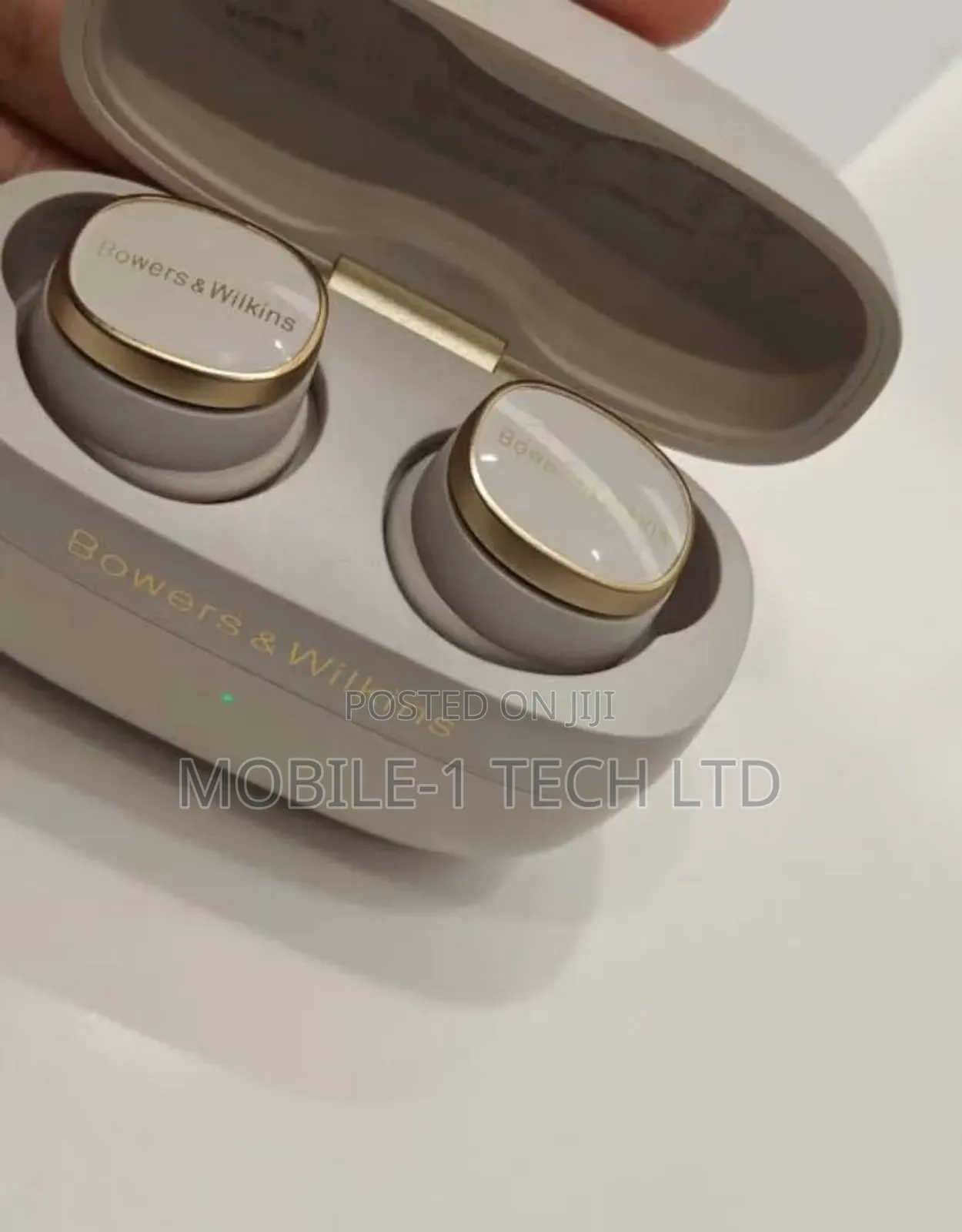 Bowers Wilkins Pi8 Earbuds