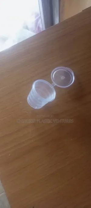 I Deal With All Kinds of Plactic Perfume Bottle and Chemical