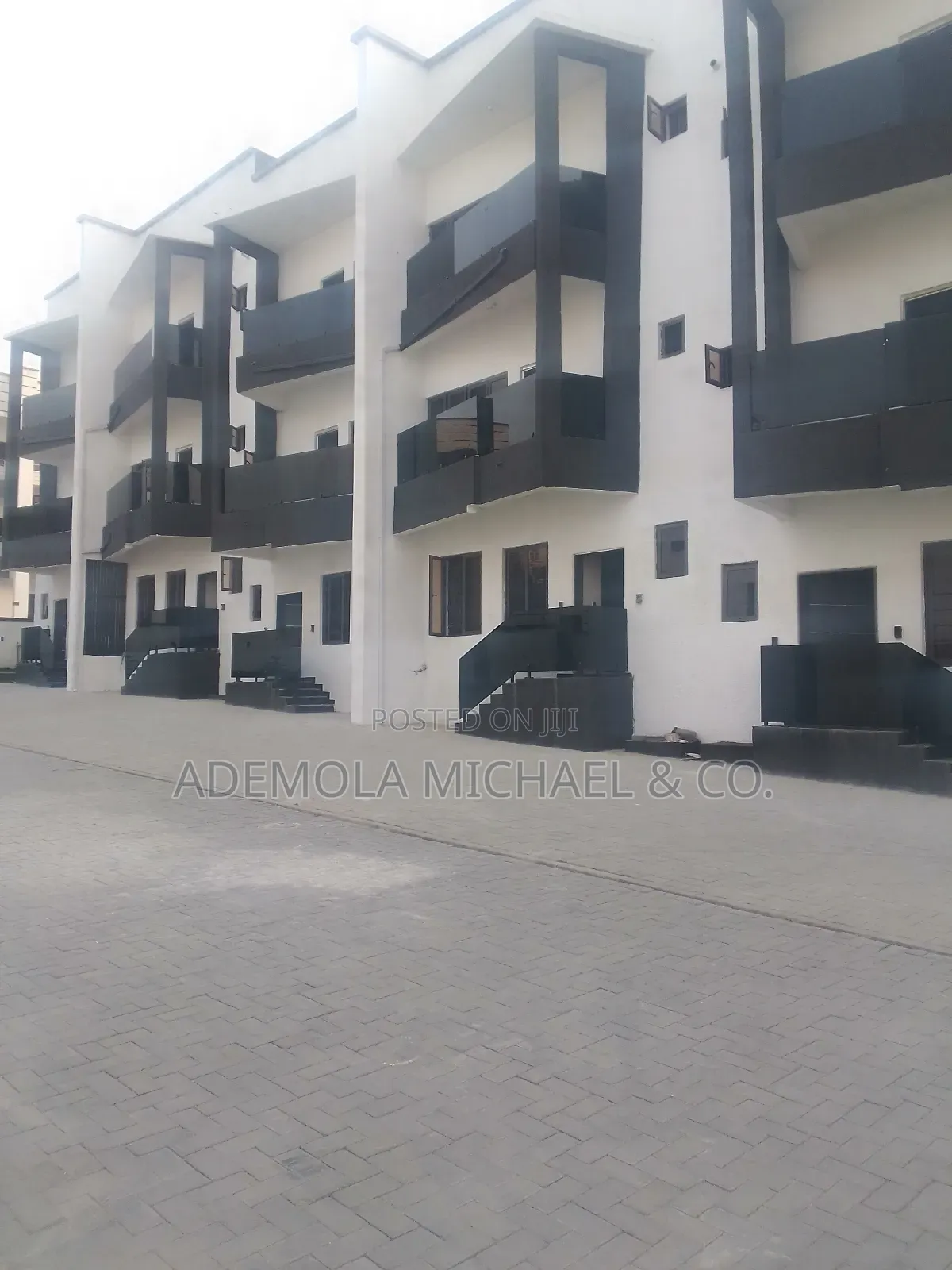 4bdrm Townhouse/Terrace in Wuse for sale