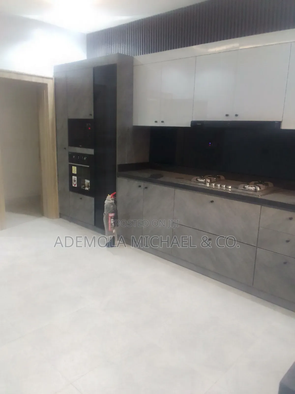 4bdrm Townhouse/Terrace in Wuse for sale
