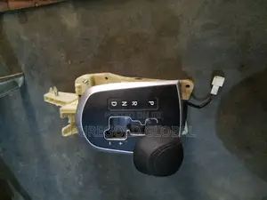 Accent 2014 Gear Lever