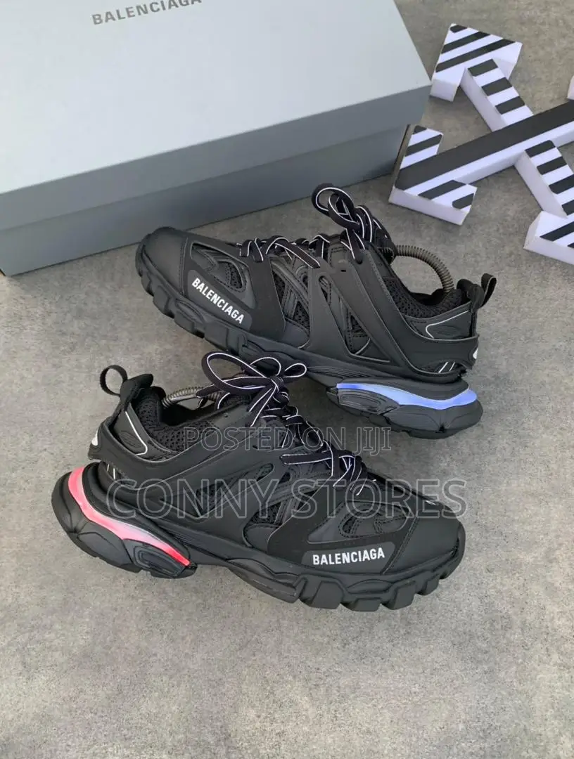 High Quality Balenciaga Track 1 Runner Black LED Light