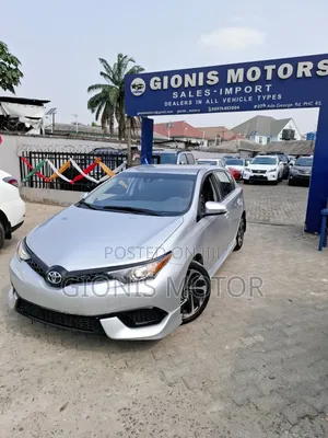 Toyota Corolla 2018 Silver