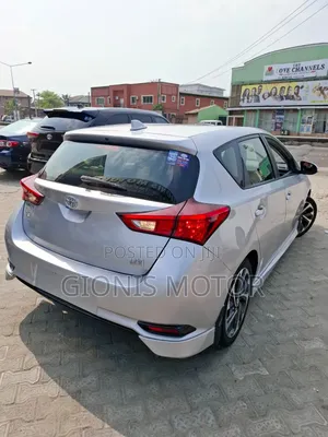 Toyota Corolla 2018 Silver