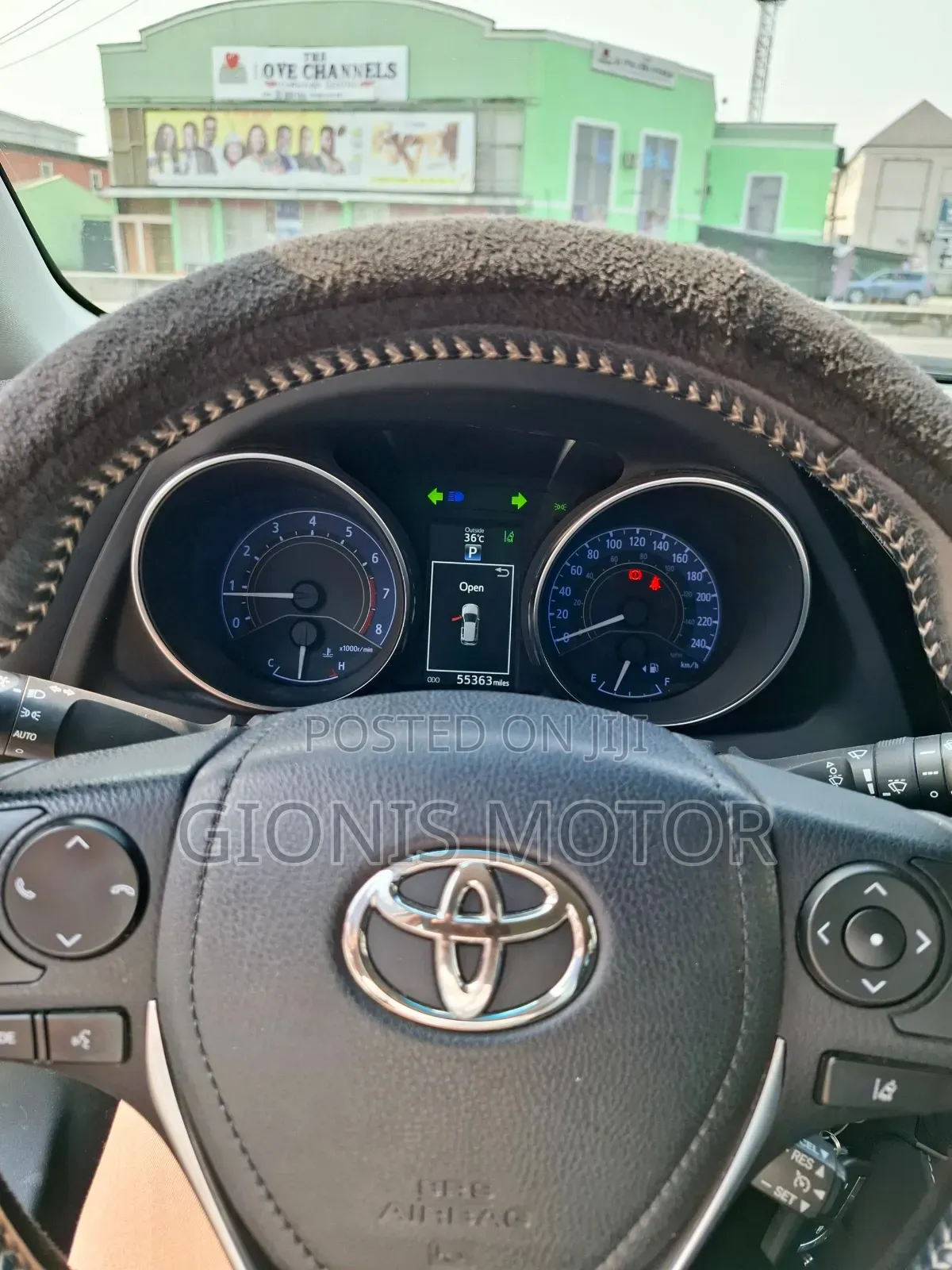 Toyota Corolla 2018 Silver