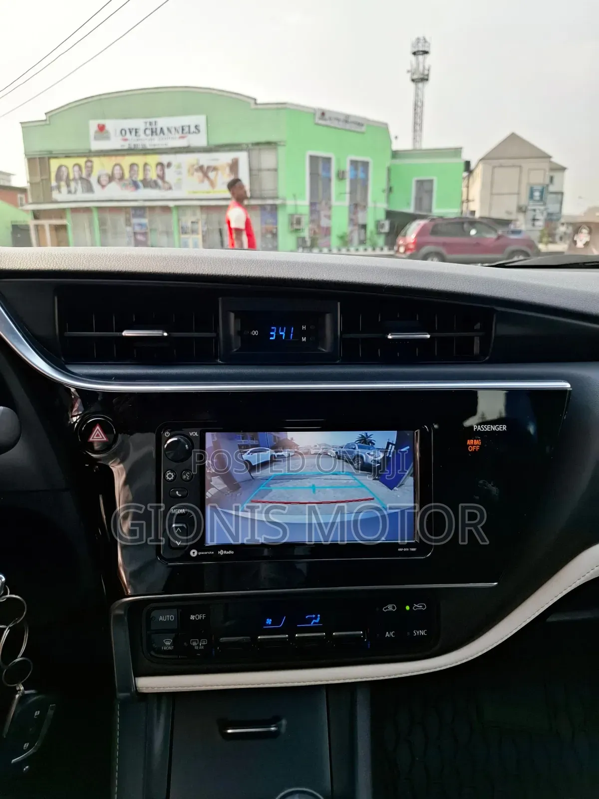 Toyota Corolla 2018 Silver