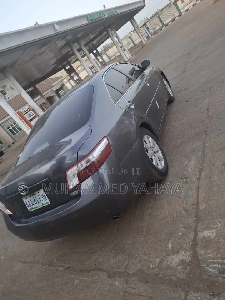 2008 Toyota Camry LE 4dr Sedan (2.4L 4cyl 5A)