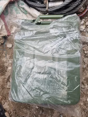 Green Steel Military Gasoline Tank
