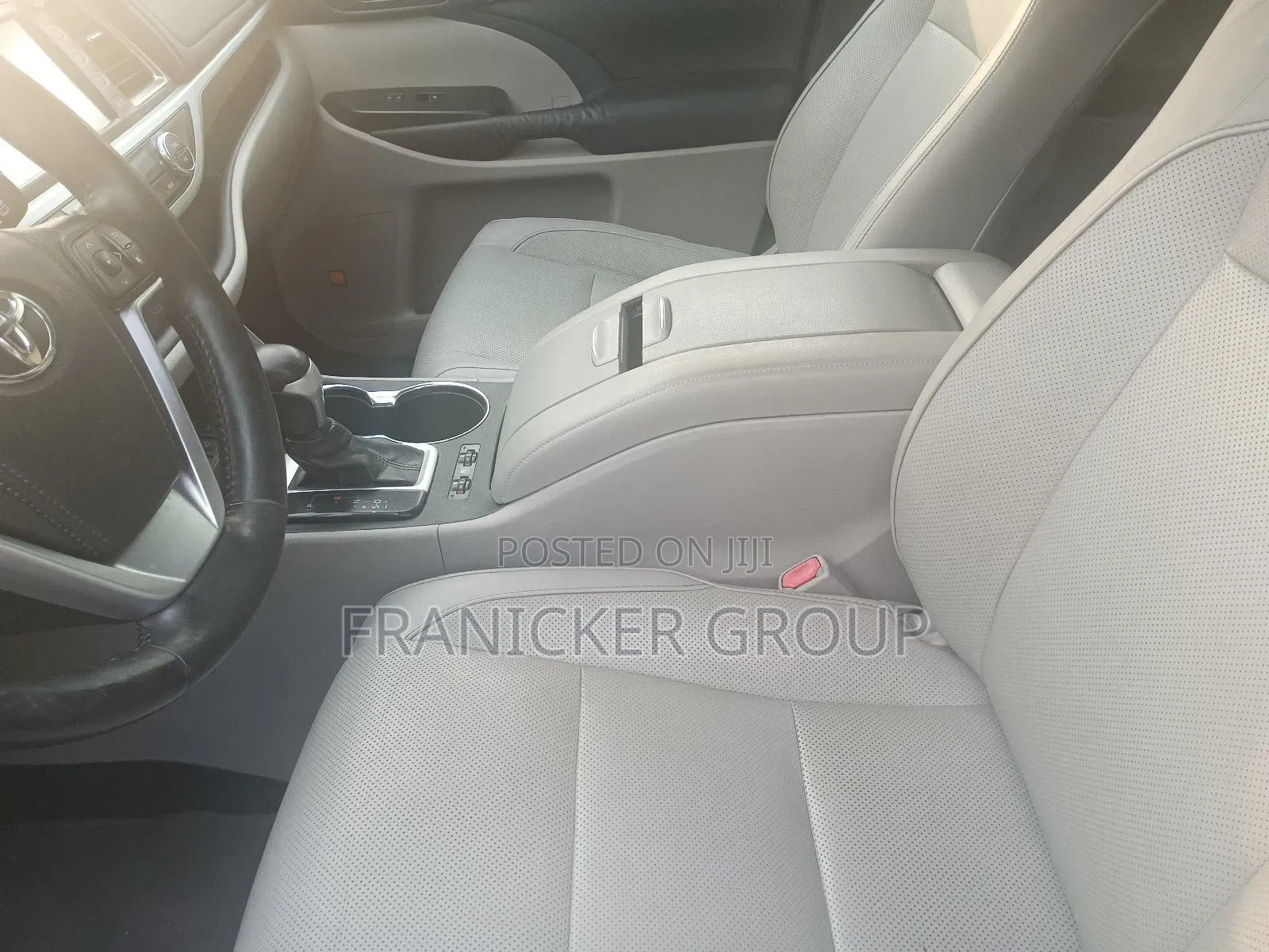 Toyota Highlander 2014 Brown
