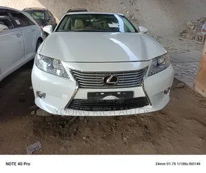 Lexus ES 2015 White