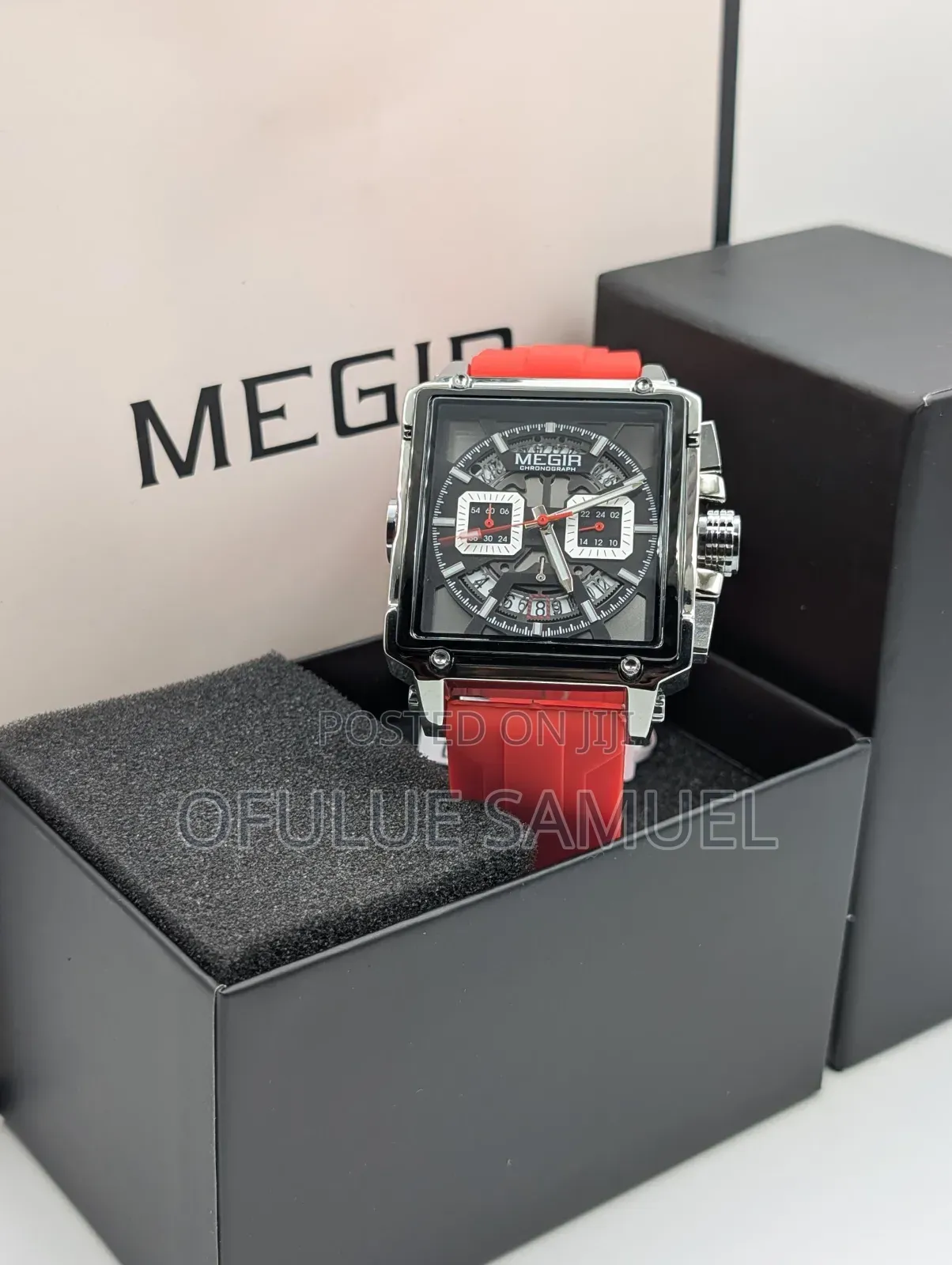 Megir Rubber Strap Wristwatch