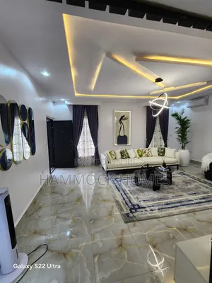 Tastefully Finished Luxurious Room And Parlor Self Contained