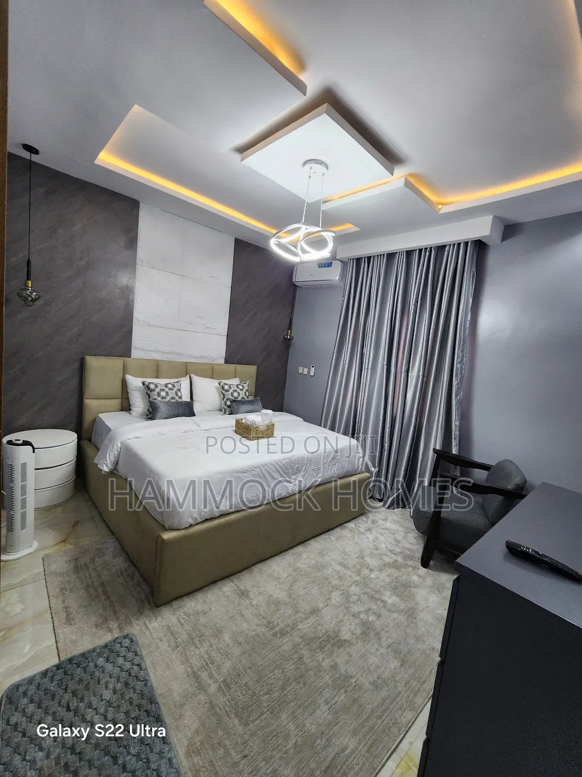 Tastefully Finished Luxurious Room And Parlor Self Contained