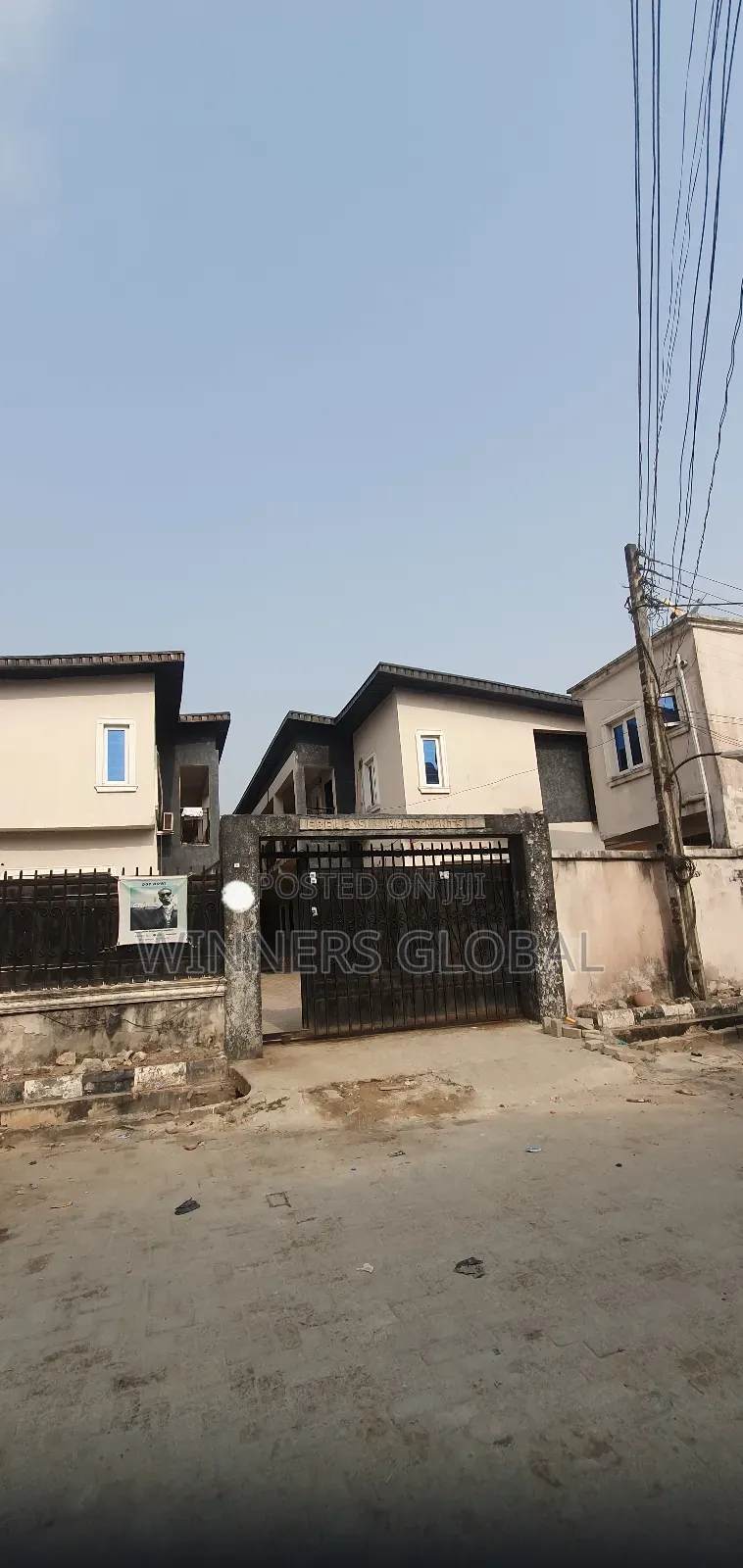 1bdrm Block of Flats in Divine Homes Estate for sale