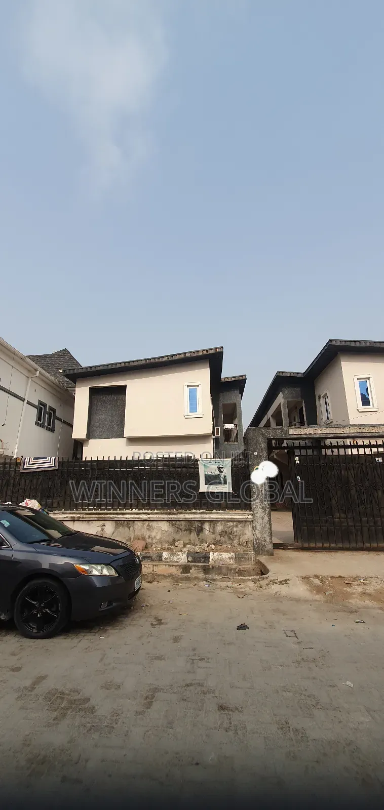 1bdrm Block of Flats in Divine Homes Estate for sale
