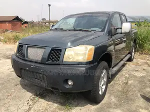 Nissan Titan 2005 Green
